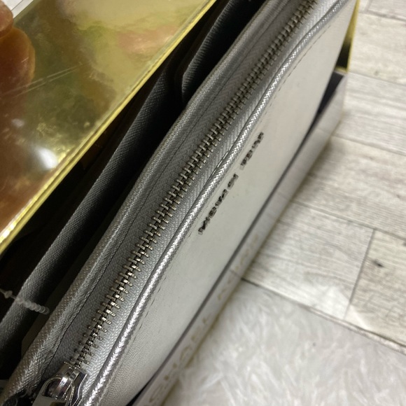 MIchael Kors Adjustable Belt Bag Silver Metallic - Picture 3 of 5